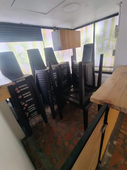 Local en arriendo en La Candelaria, Medellín, 5 m² · foto 2 de 4