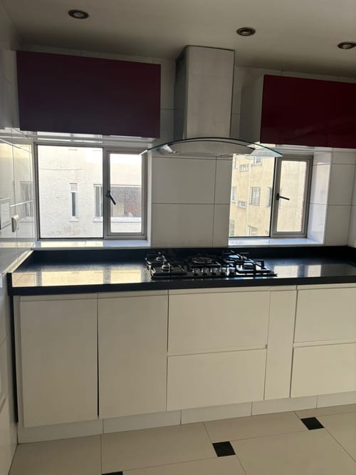 Apartamento de 3 alcobas en arriendo en Santa Barbara, Bogotá, 176 m² · foto 8 de 23
