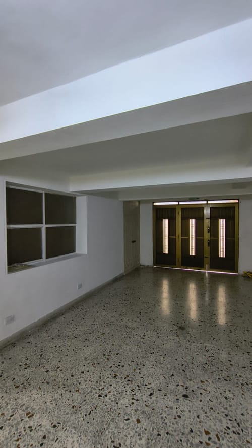 Casa de 20 alcobas en arriendo en Prado, Medellín, 698 m² · foto 10 de 24