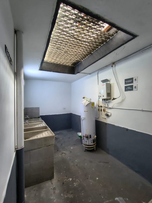 Casa de 20 alcobas en arriendo en Prado, Medellín, 698 m² · foto 16 de 24