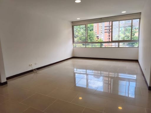 Apartamento de 2 alcobas en arriendo en Castropol, Medellín, 93 m² · foto 6 de 20
