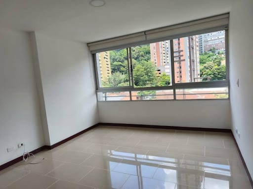 Apartamento de 2 alcobas en arriendo en Castropol, Medellín, 93 m² · foto 8 de 20