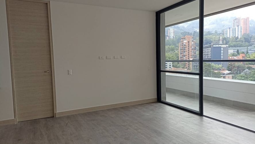 Apartamento en venta en El Tesoro, Medellín · foto 5 de 22