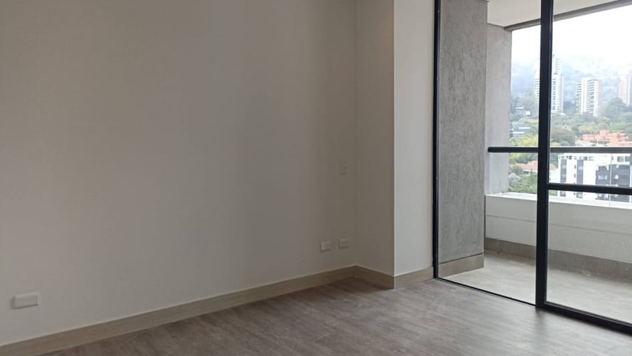 Apartamento en venta en El Tesoro, Medellín · foto 8 de 22