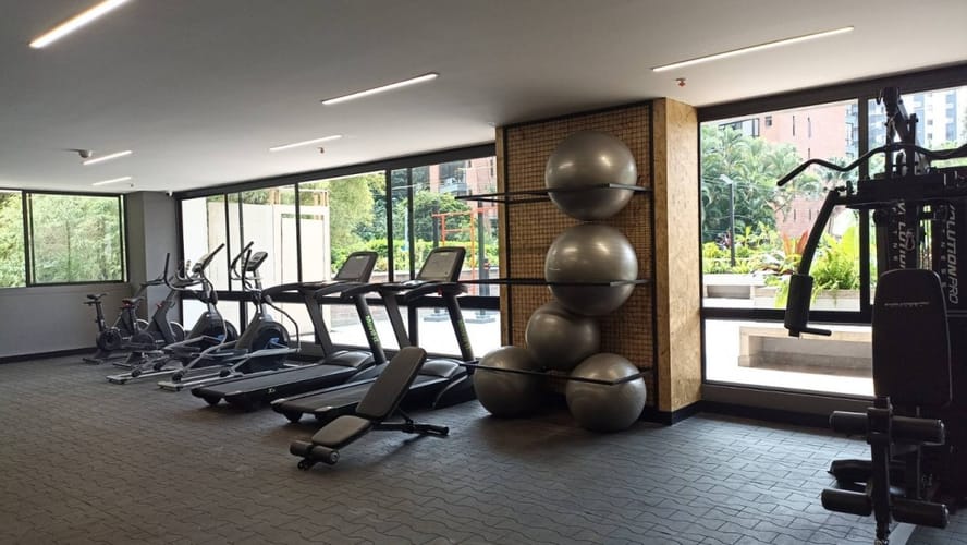 Apartamento en venta en El Tesoro, Medellín · foto 16 de 22