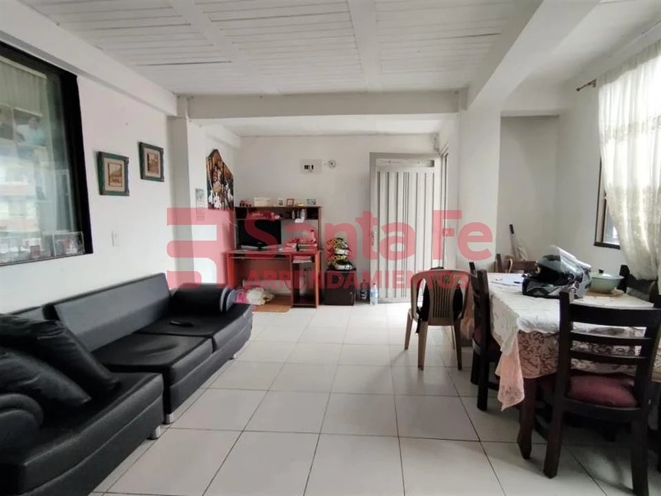 Apartamento en venta en La Floresta, Medellín · foto 4 de 10