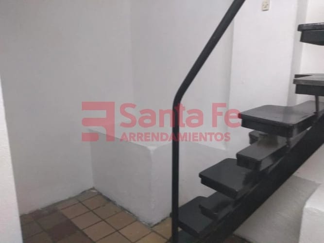 Local en venta en La Candelaria, Medellín, 20 m² · foto 4 de 8