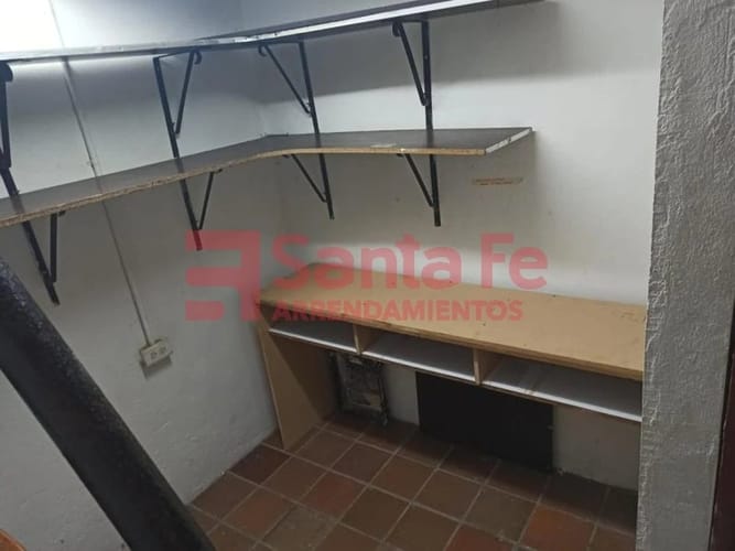 Local en venta en La Candelaria, Medellín, 20 m² · foto 8 de 8