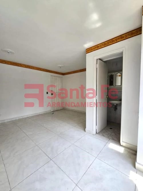 Oficina en venta en La Candelaria, Medellín, 20 m² · foto 9 de 10