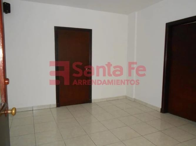 Oficina en venta en La Candelaria, Medellín, 81 m² · foto 2 de 10