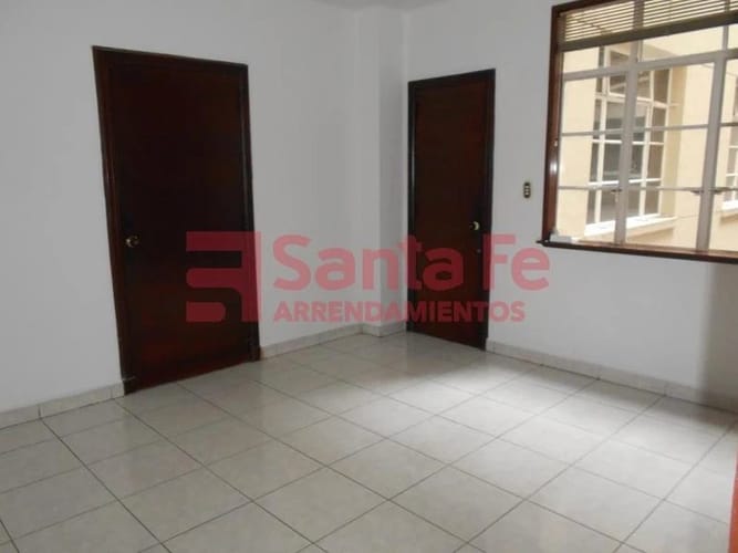 Oficina en venta en La Candelaria, Medellín, 81 m² · foto 5 de 10