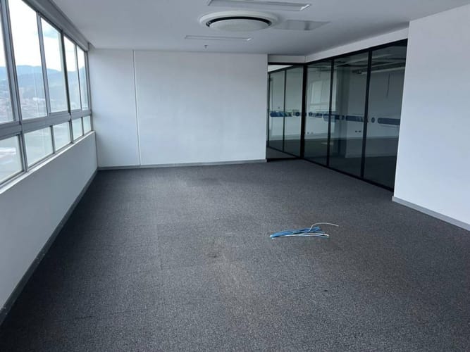 Oficina en arriendo en Las Lomitas, Sabaneta, 1000 m² · foto 18 de 22