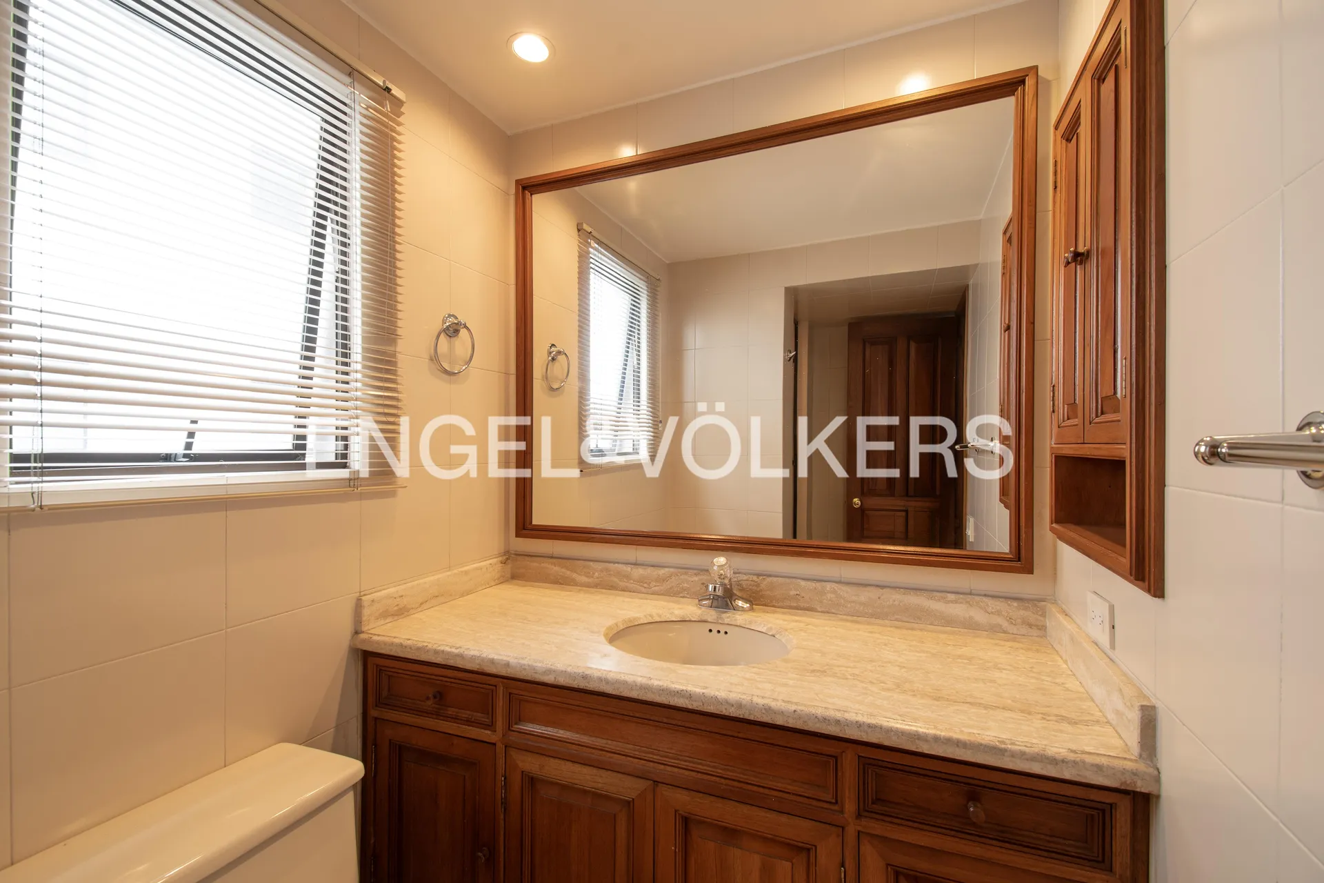 Apartamento en venta en Los Rosales, Bogotá · foto 19 de 22