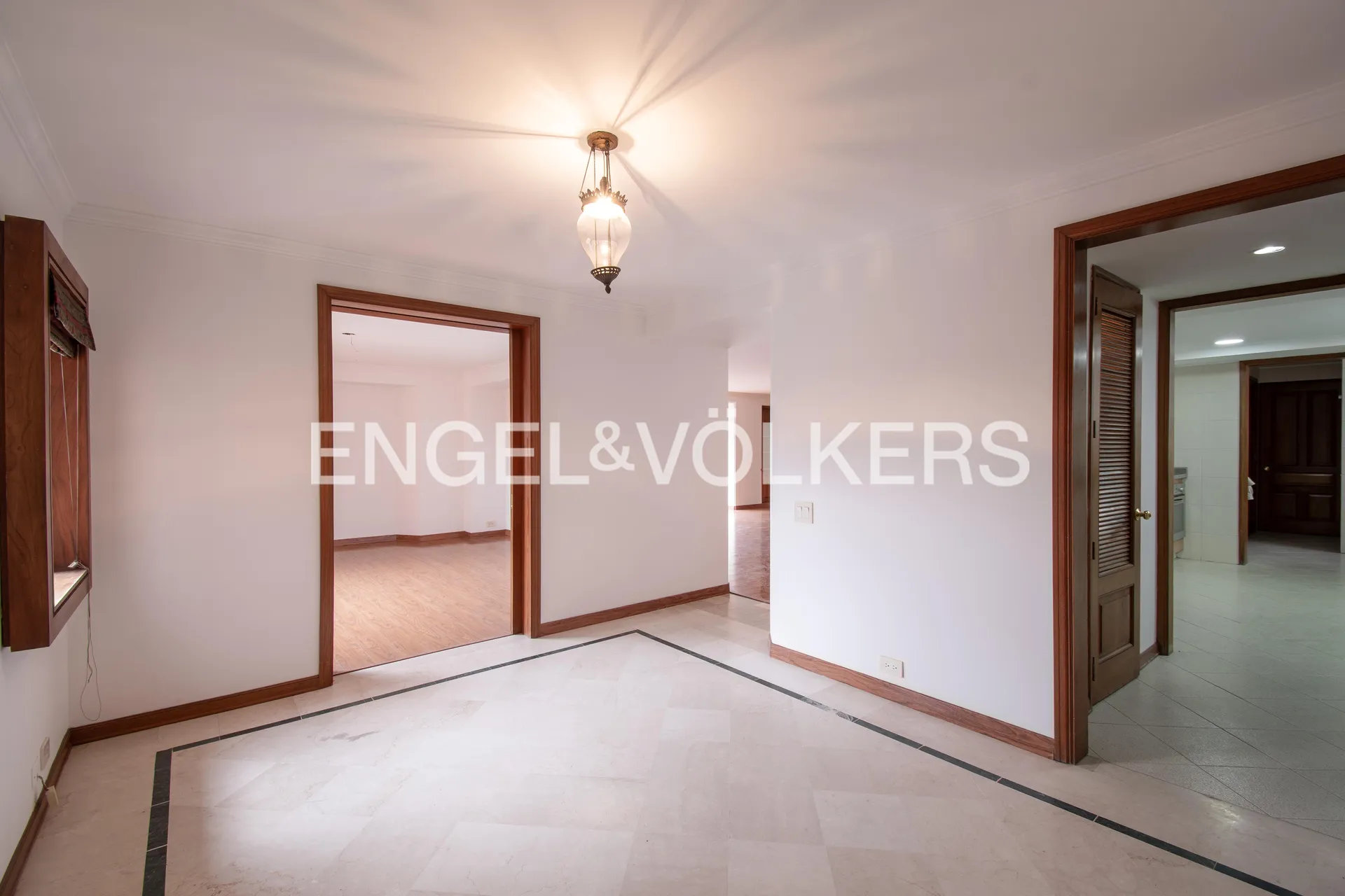 Apartamento en venta en Los Rosales, Bogotá · foto 9 de 22