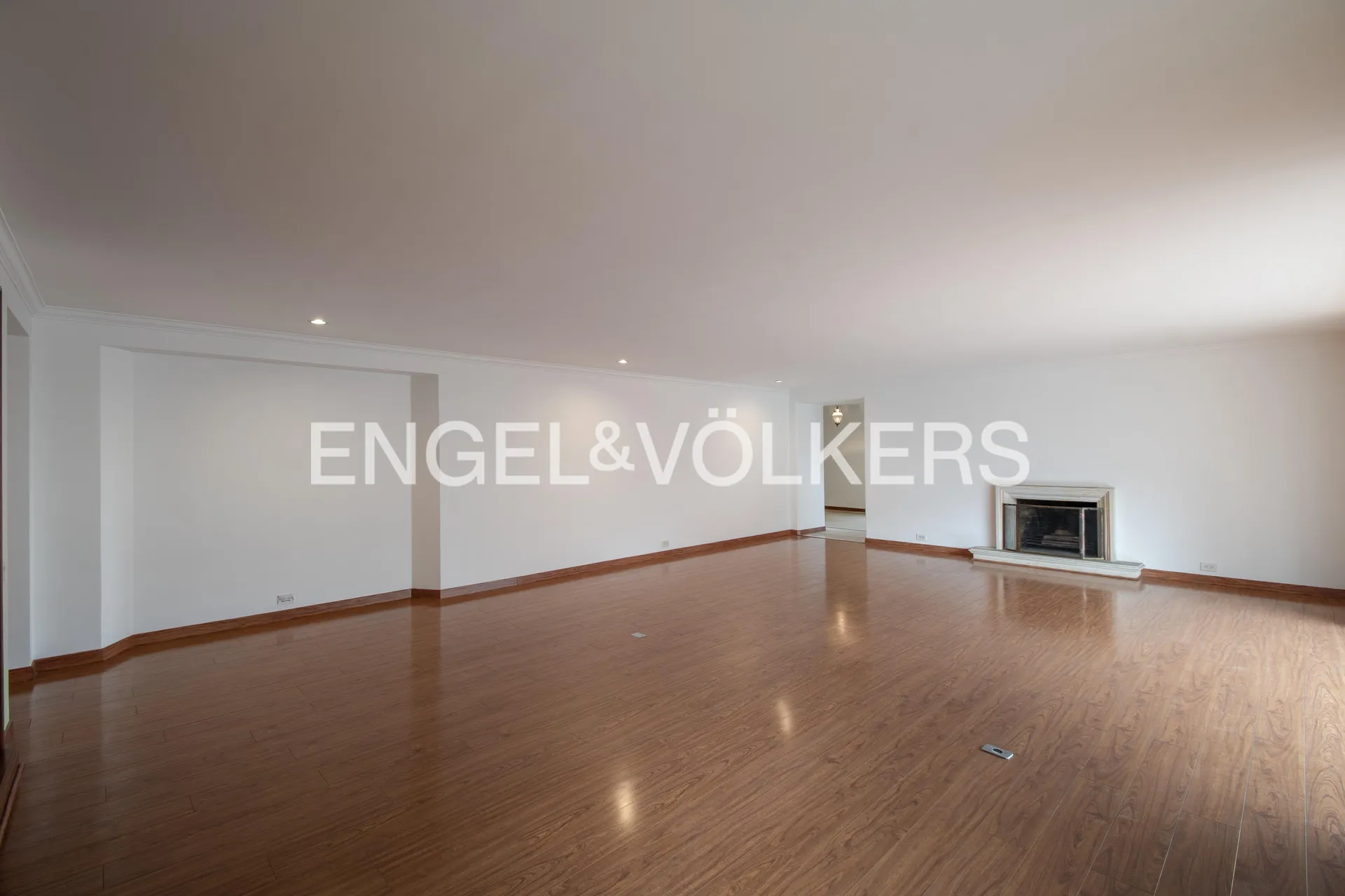 Apartamento en venta en Los Rosales, Bogotá · foto 4 de 22