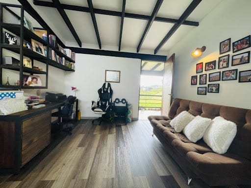 Casa de 2 alcobas en venta en Puente Pelaez, El Retiro, 234 m² · foto 13 de 24
