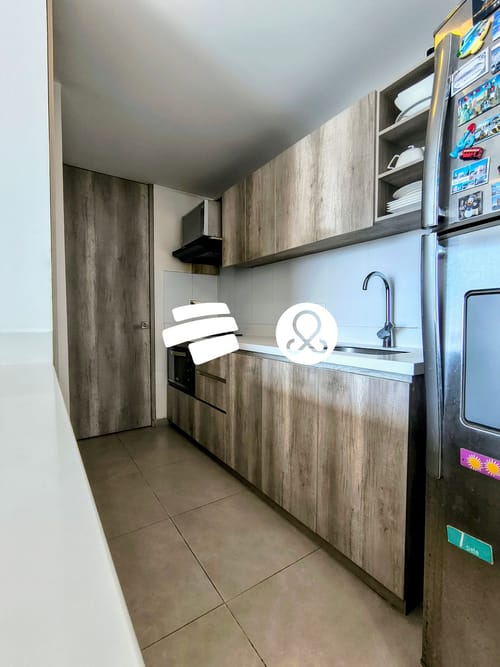 Apartamento de 3 alcobas en venta en El Poblado, Medellín, 95 m² · foto 2 de 18