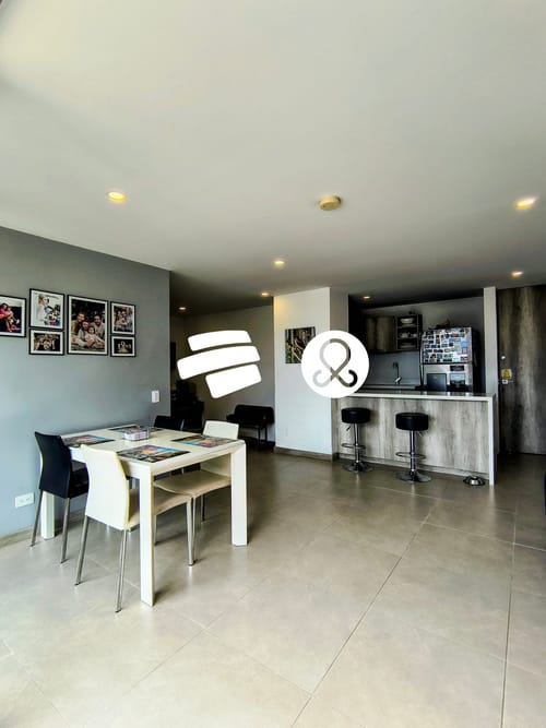 Apartamento de 3 alcobas en venta en El Poblado, Medellín, 95 m² · foto 7 de 18