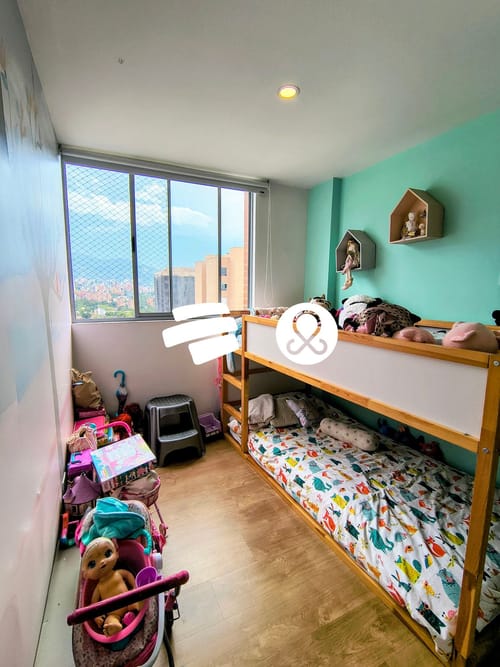 Apartamento de 3 alcobas en venta en El Poblado, Medellín, 95 m² · foto 13 de 18