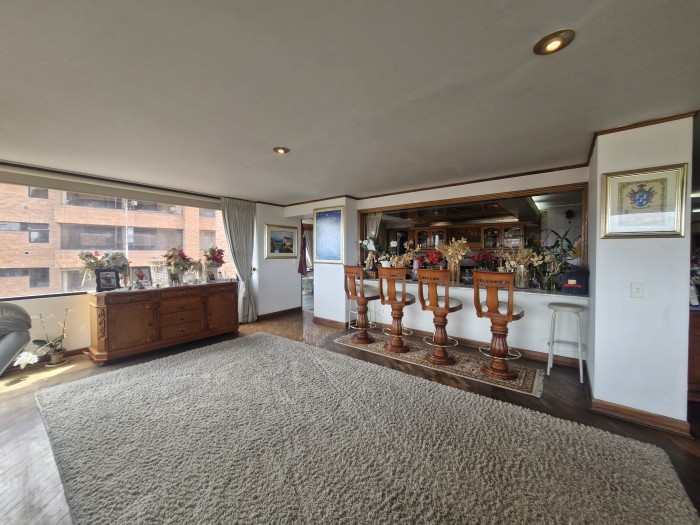 Apartamento en venta en La Carolina, Bogotá · foto 8 de 24