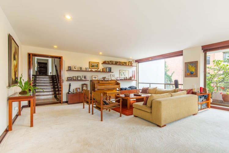 Apartamento de 4 alcobas en venta en Bosque Medina, Bogotá, 281 m² · foto 2 de 20