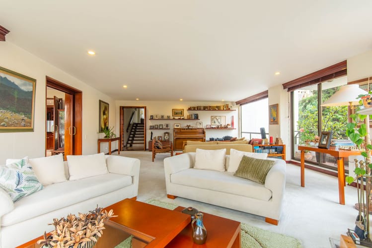 Apartamento de 4 alcobas en venta en Bosque Medina, Bogotá, 281 m² · foto 3 de 20