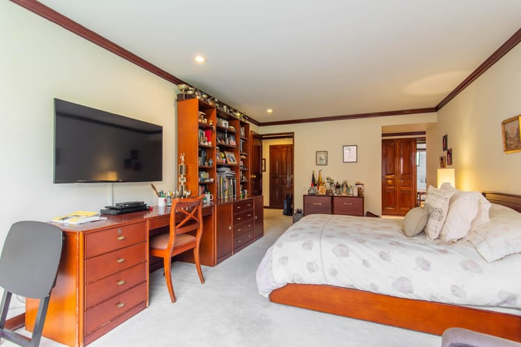 Apartamento de 4 alcobas en venta en Bosque Medina, Bogotá, 281 m² · foto 11 de 20