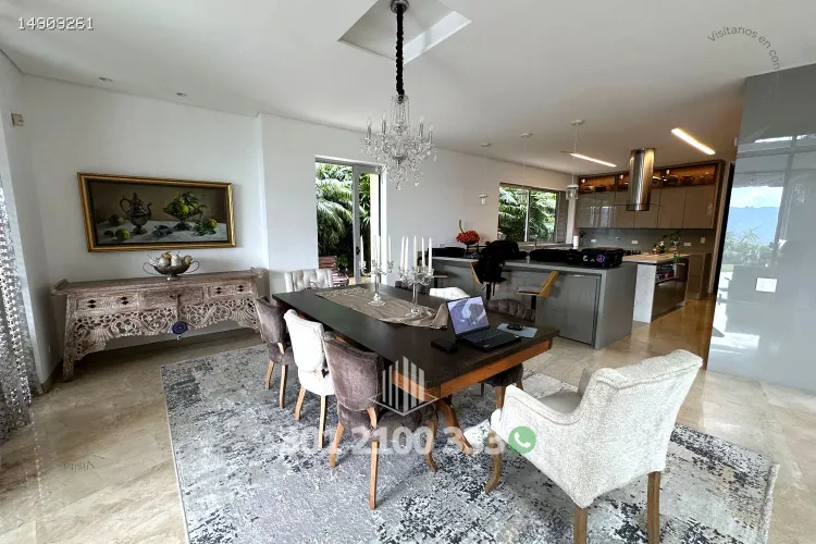Casa de 4 alcobas en venta en La Calera, Medellín, 738 m² · foto 6 de 24