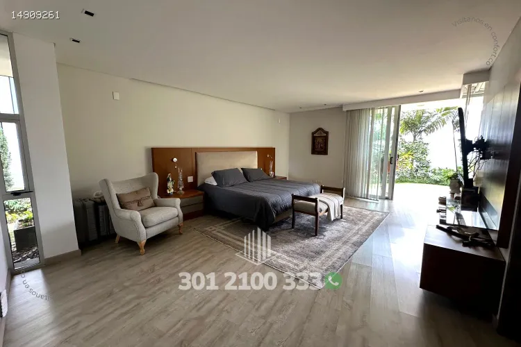 Casa de 4 alcobas en venta en La Calera, Medellín, 738 m² · foto 12 de 24