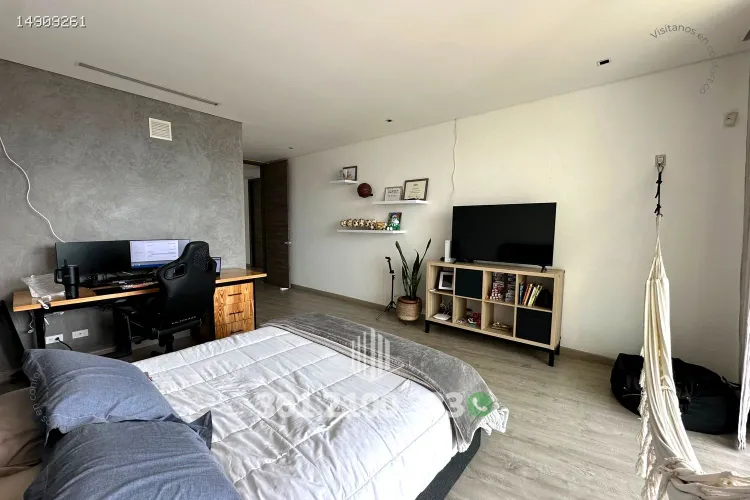 Casa de 4 alcobas en venta en La Calera, Medellín, 738 m² · foto 24 de 24