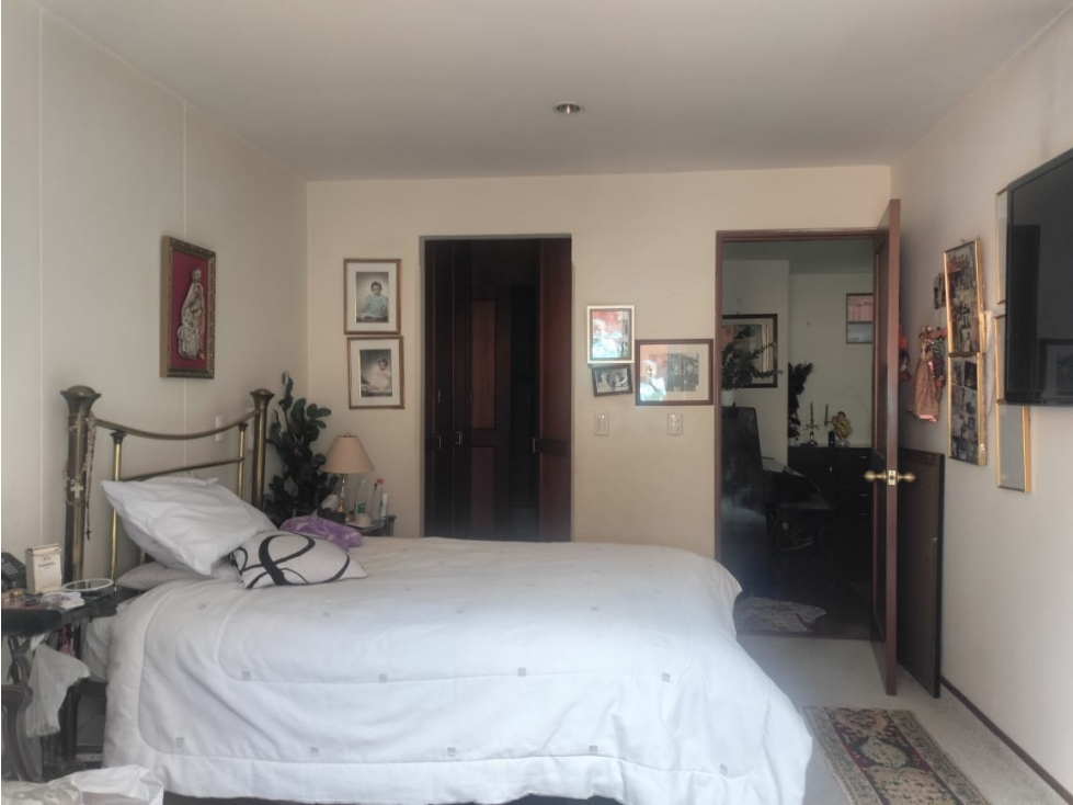 Apartamento en venta en El Contador, Bogotá · foto 5 de 10