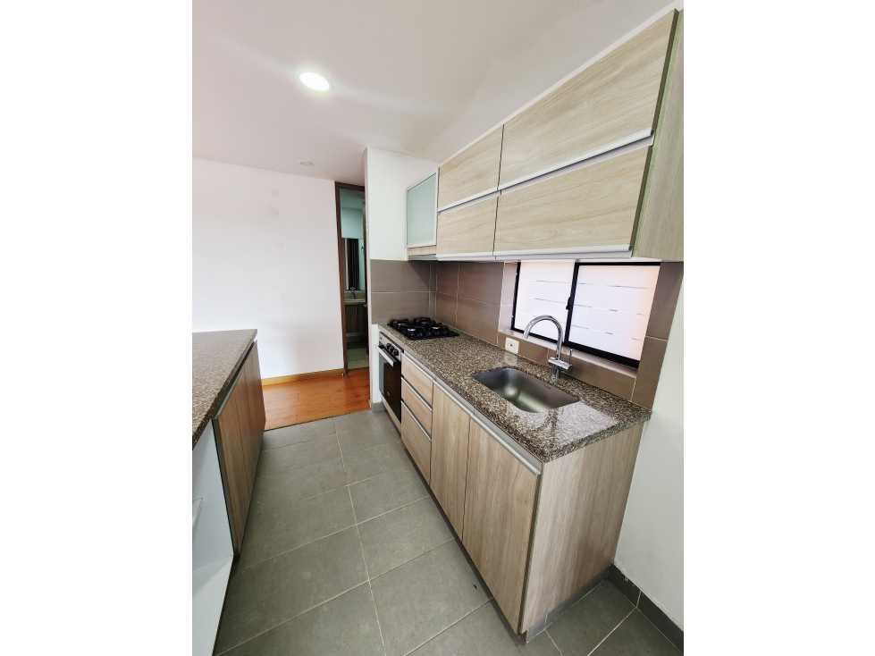 Apartaestudio en arriendo en Mazuren, Bogotá · foto 4 de 13