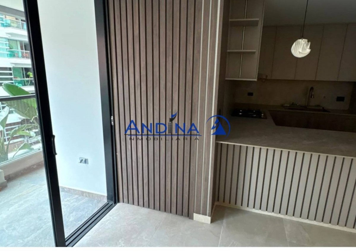 Apartamento en venta en Laureles, Medellín · foto 4 de 17