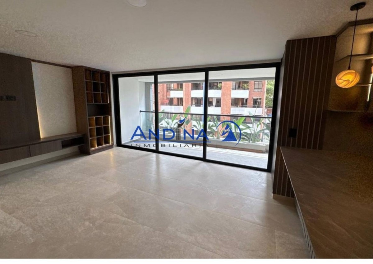 Apartamento en venta en Laureles, Medellín · foto 5 de 17
