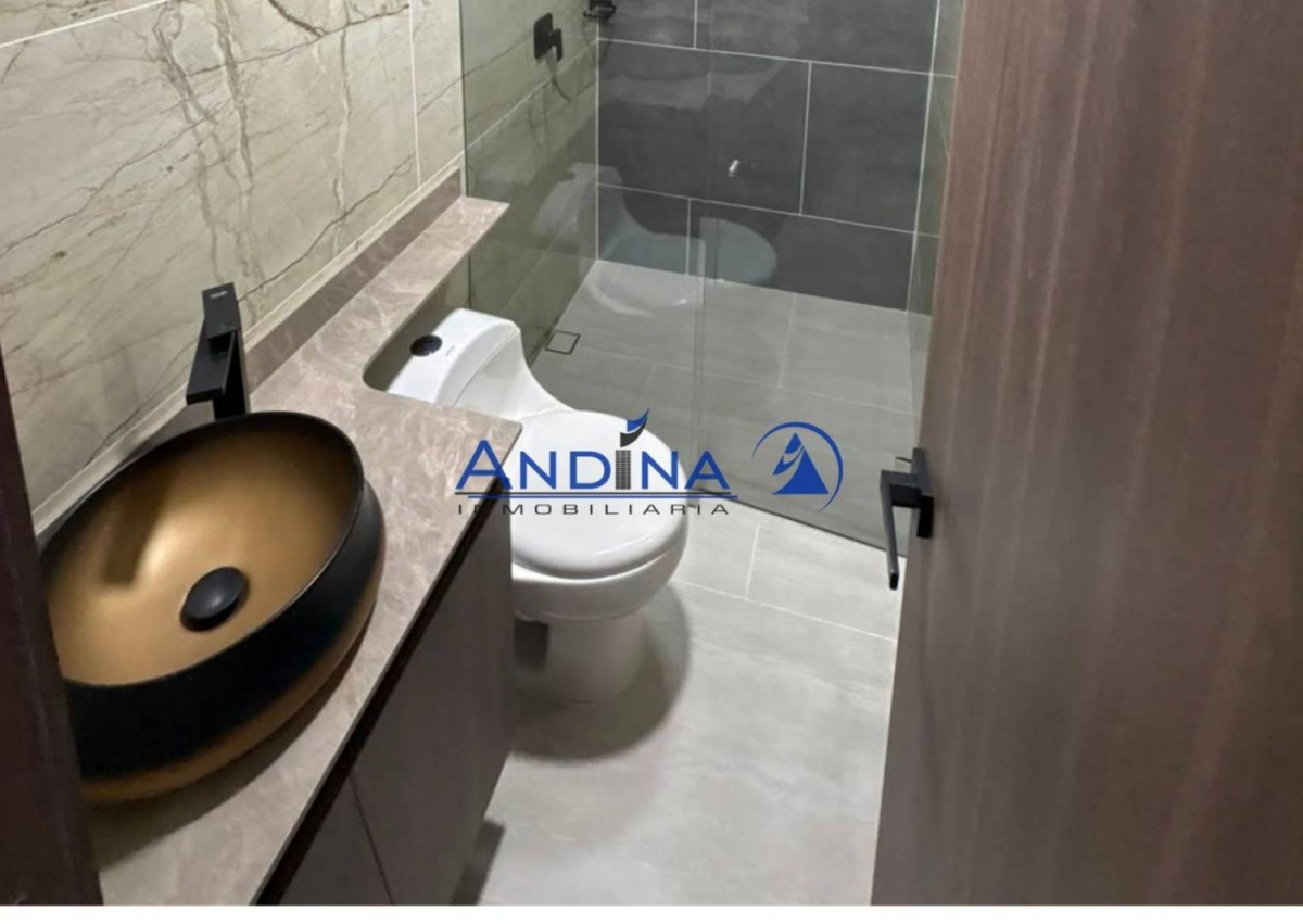 Apartamento en venta en Laureles, Medellín · foto 11 de 17