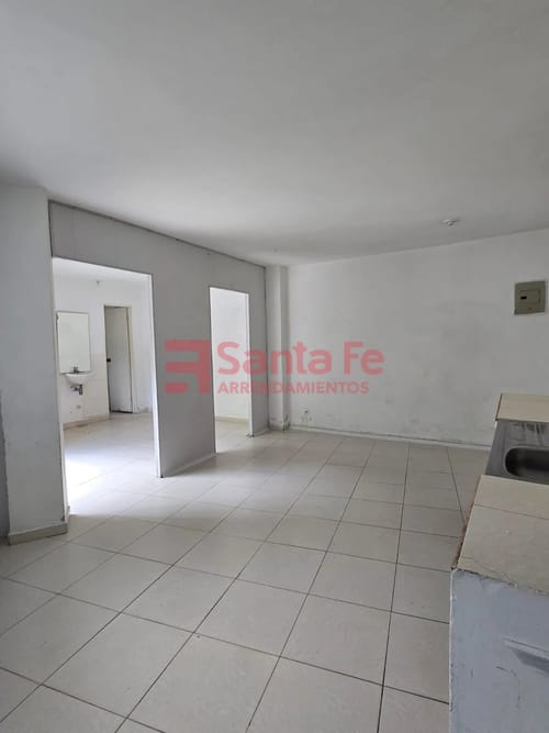 Local en venta en La America, Medellín, 35 m² · foto 4 de 9