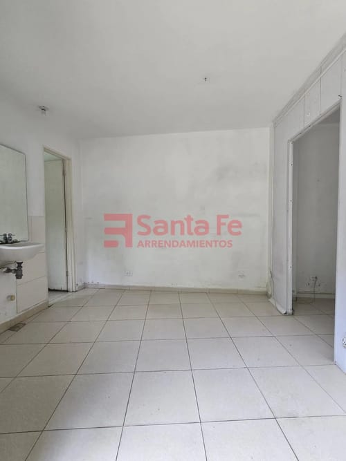 Local en venta en La America, Medellín, 35 m² · foto 5 de 9