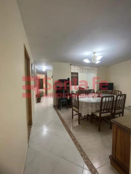 Casa de 3 alcobas en venta en La America, Medellín, 145 m² · foto 3 de 10