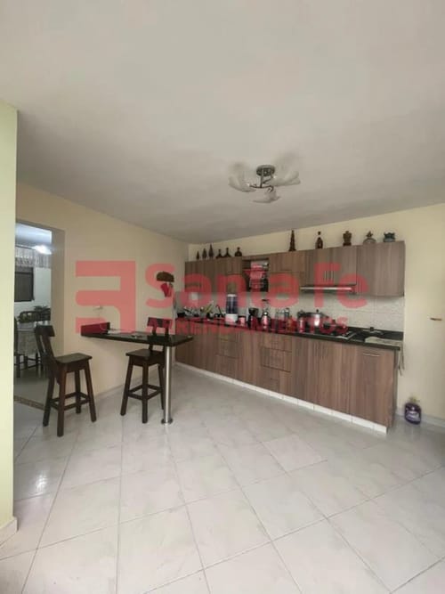 Casa de 3 alcobas en venta en La America, Medellín, 145 m² · foto 7 de 10