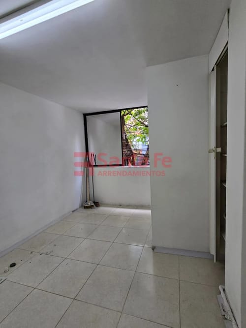 Oficina en venta en La America, Medellín, 23 m² · foto 4 de 7
