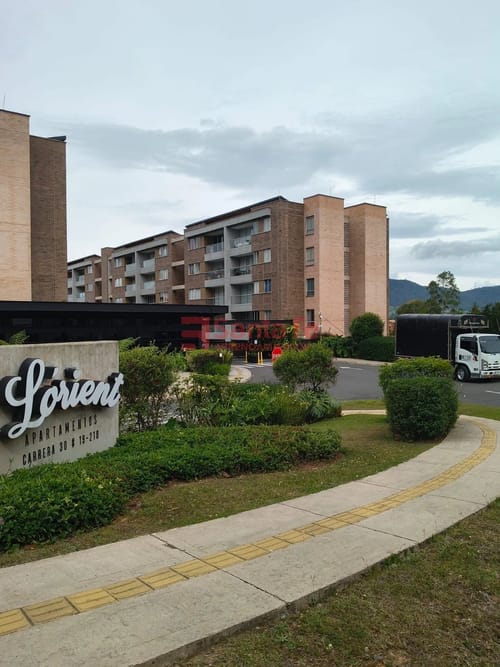 $470.000.000 en Unidad Residencial Lorient