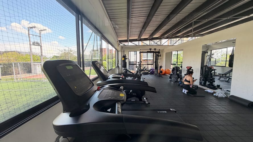 Apartamento de 3 alcobas en venta en La Samaria, Ibagué, 94 m² · foto 18 de 19