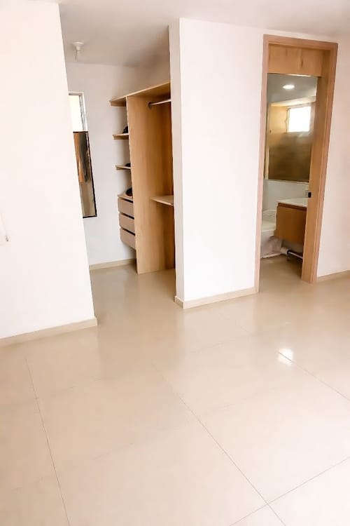 Apartamento de 2 alcobas en venta en Brisas De Los Alamos, Cali, 57 m² · foto 7 de 11