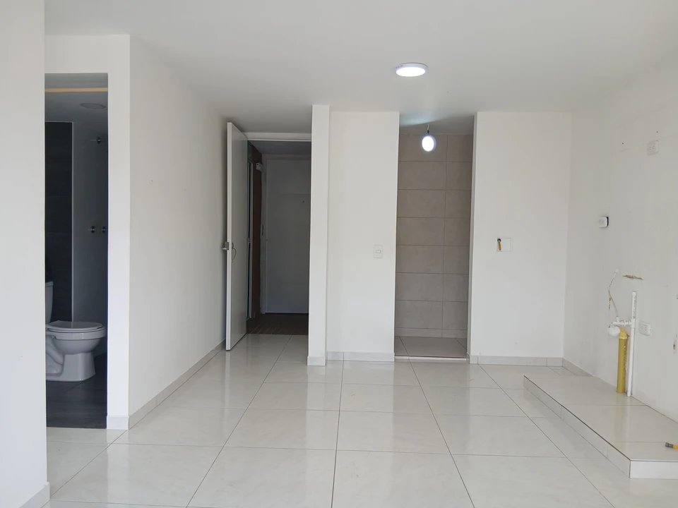 Apartamento en arriendo en Zona Industrial 3, Bello · foto 3 de 10