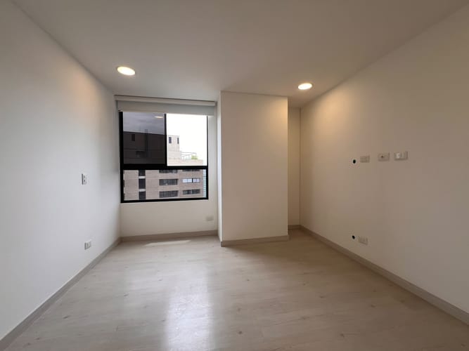 Apartamento de 2 alcobas en arriendo en El Poblado, Medellín, 73 m² · foto 11 de 17