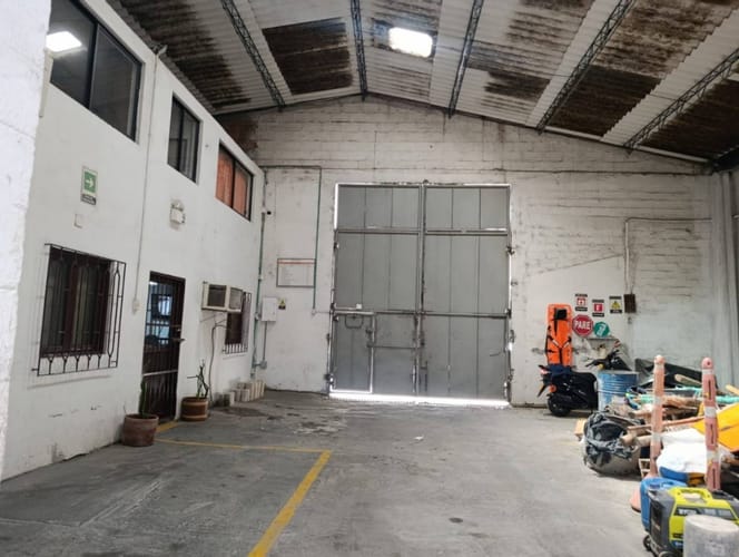 Bodega en venta en Machado, Bello, 1049 m² · foto 5 de 19