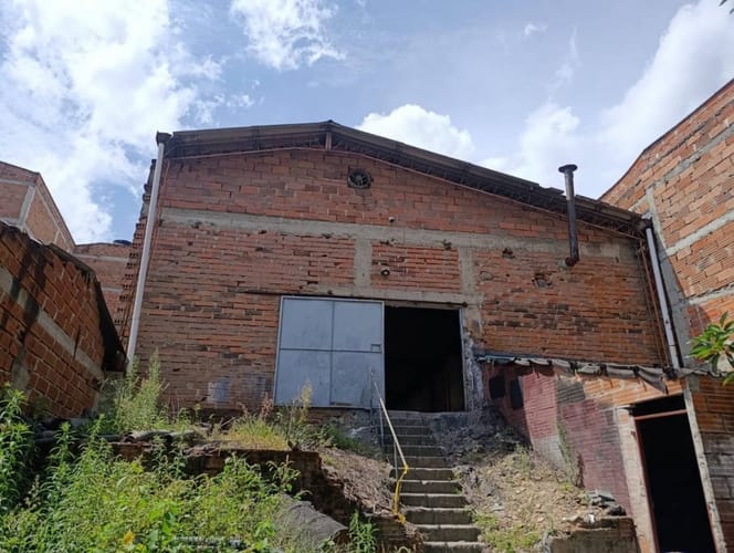 Bodega en venta en Machado, Bello, 1049 m² · foto 17 de 19