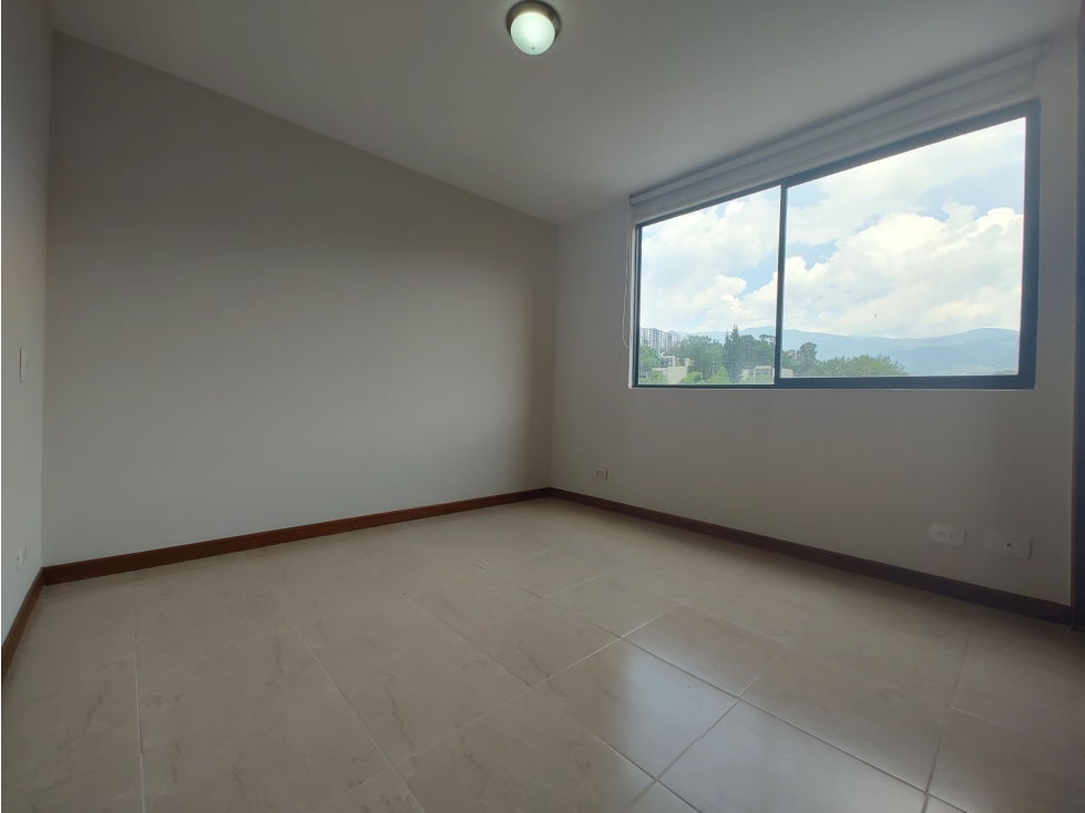 Apartamento en arriendo en La Frontera, Envigado · foto 7 de 17