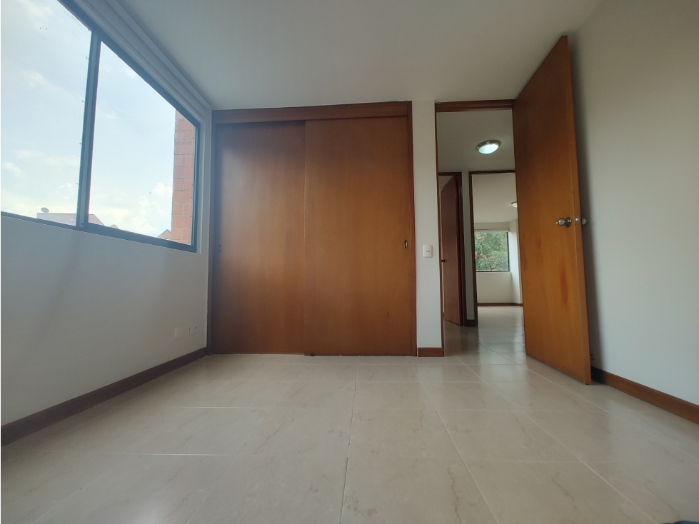 Apartamento en arriendo en La Frontera, Envigado · foto 8 de 17