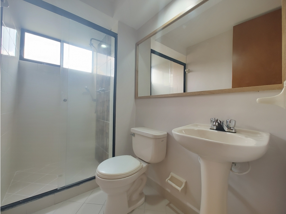 Apartamento en arriendo en La Frontera, Envigado · foto 9 de 17